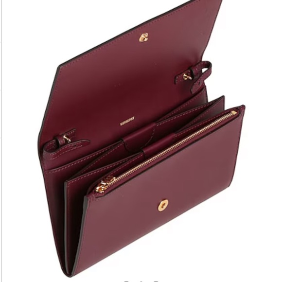 NWT, The Burberry Hazelmere Wallet on Strap Bag - Picture 7 of 7